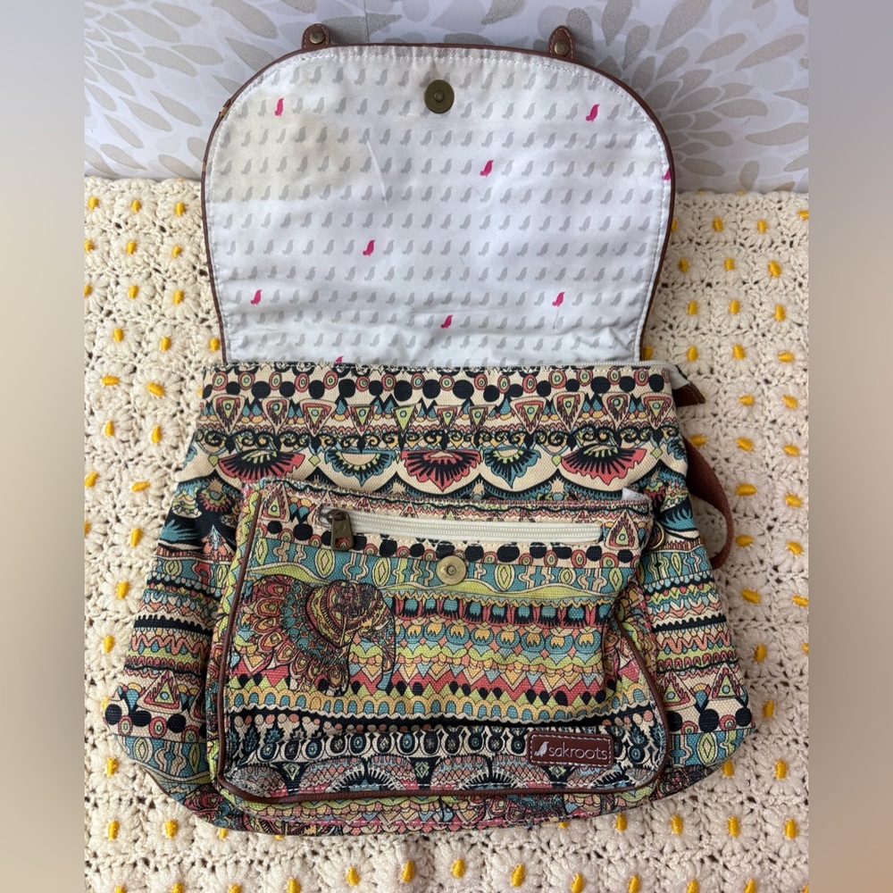 Sakroots Artist Circle Convertible Messenger Backpack Boho Peace Hippie Bag Y2K - Picture 10 of 13